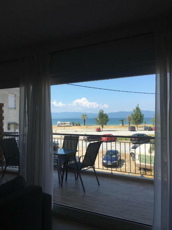 Sunrise View Apartment Ofrinion Exterior photo