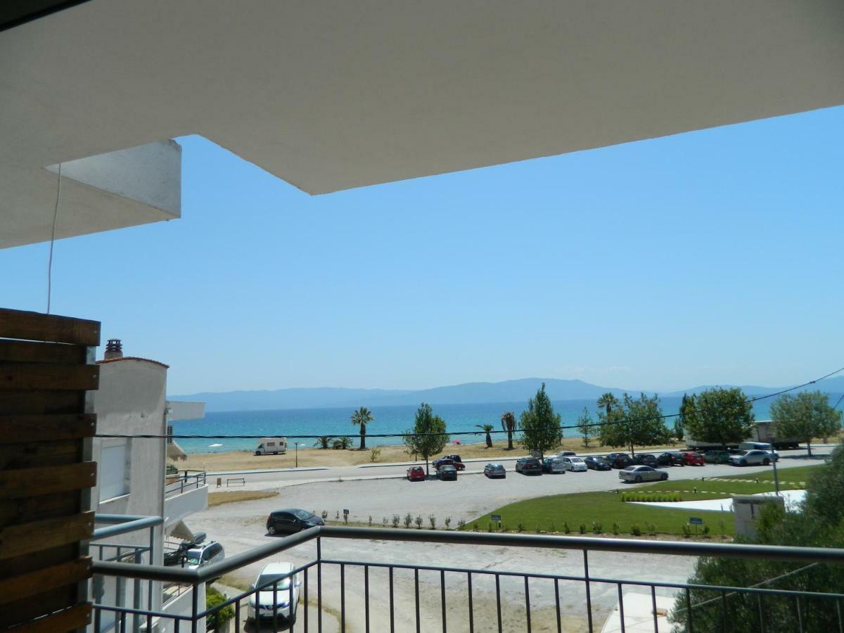 Sunrise View Apartment Ofrinion Exterior photo